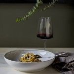 Prato Pasta 23cm Friso Branco