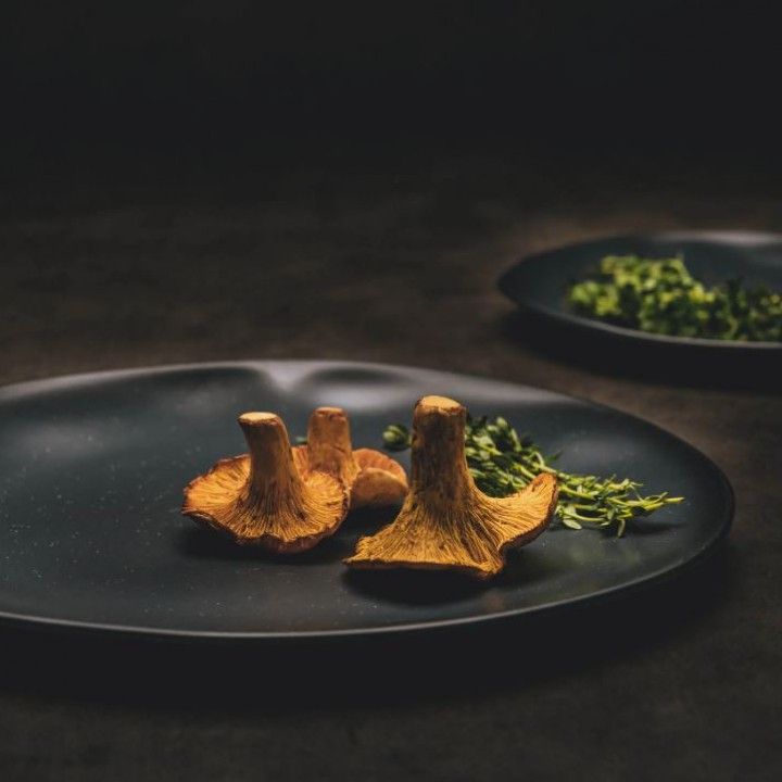 Travessa Oval 42x30cm Koska Preta